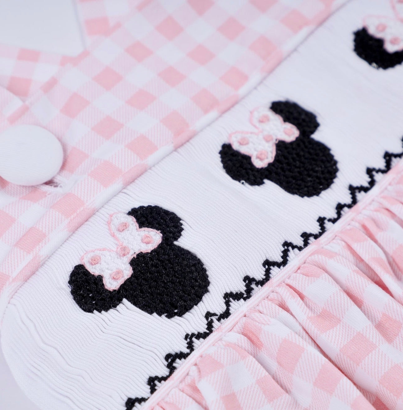 Ruffle Mouse Smocked Bubble