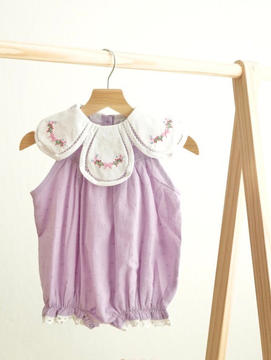 Lavender Petal Collar Bubble